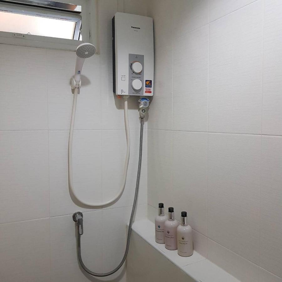 Oblique Apartment - ออฟบลิค อพาร์ทเมนท์ Nonthaburi Exterior photo